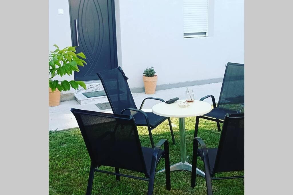 Το Άλλο Σπίτι... Villa Aridaia Exterior photo